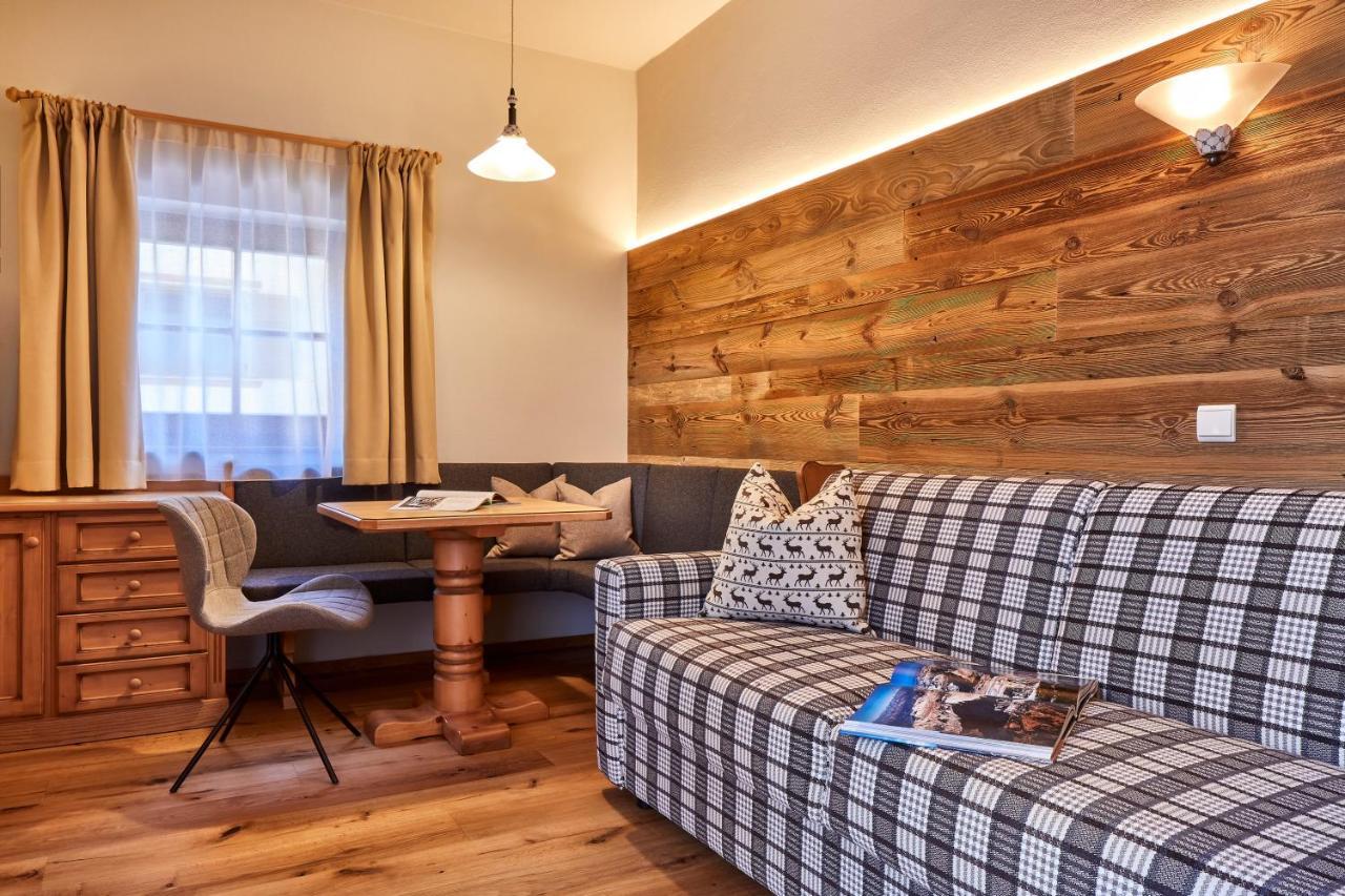 Hotel Marmolada Corvara In Badia Dış mekan fotoğraf