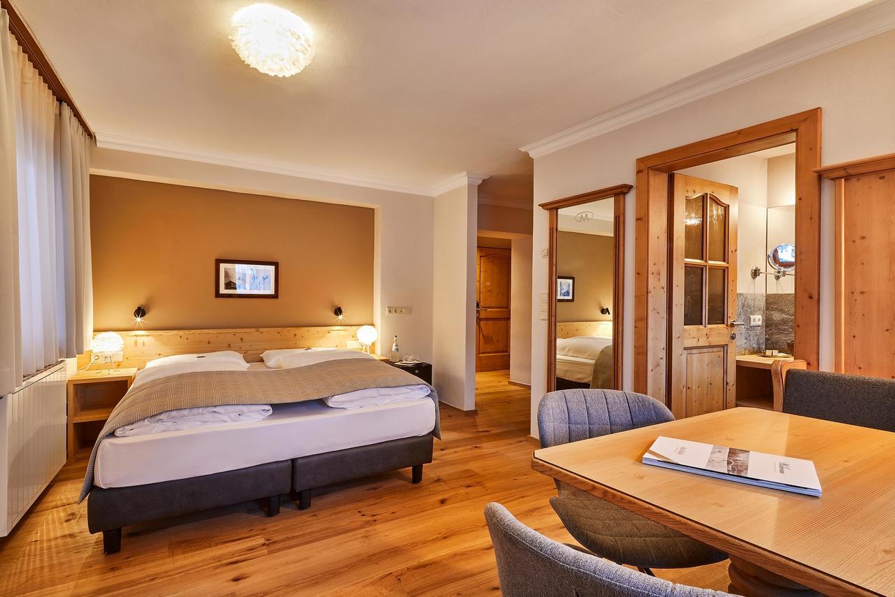 Hotel Marmolada Corvara In Badia Dış mekan fotoğraf