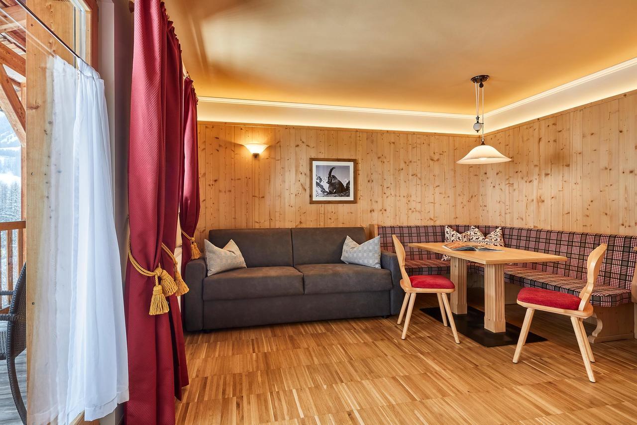 Hotel Marmolada Corvara In Badia Dış mekan fotoğraf